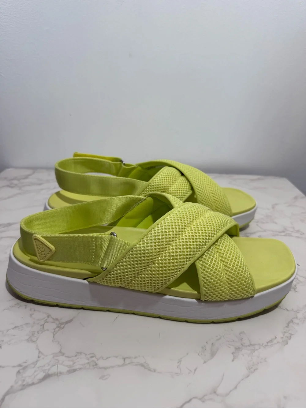 UGG Women's Nella Slingback Sandal in Neon Lime -- 12
